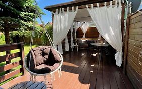 Ogrod Victorii - Apartament Z Duzym Ogrodem, Tarasem I Altana
